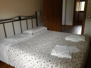 Appartement Supérieur, accessible aux personnes à mobilité réduite, vue jardin (4 Beds)