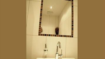 Chambre Simple Standard, 1 lit une place, non-fumeurs | Rideaux occultants, Wi-Fi gratuit, draps fournis