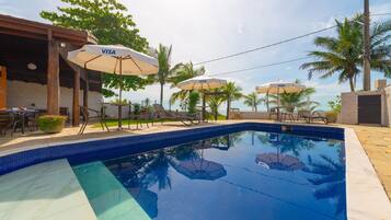 Outdoor pool, sun loungers