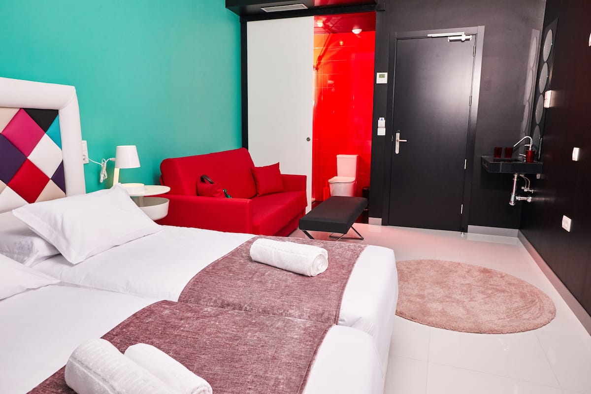 Superior-Zimmer (Interior)