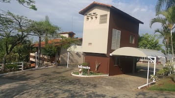 Entrada da propriedade