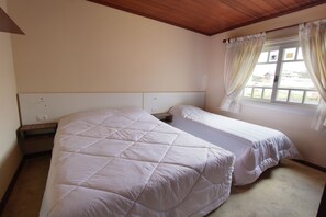 3 bedrooms, free WiFi, bed sheets - My Home - Nápoles - In Gramado (Dutra) (Gramado)