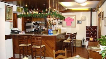 Bar (en la propiedad)