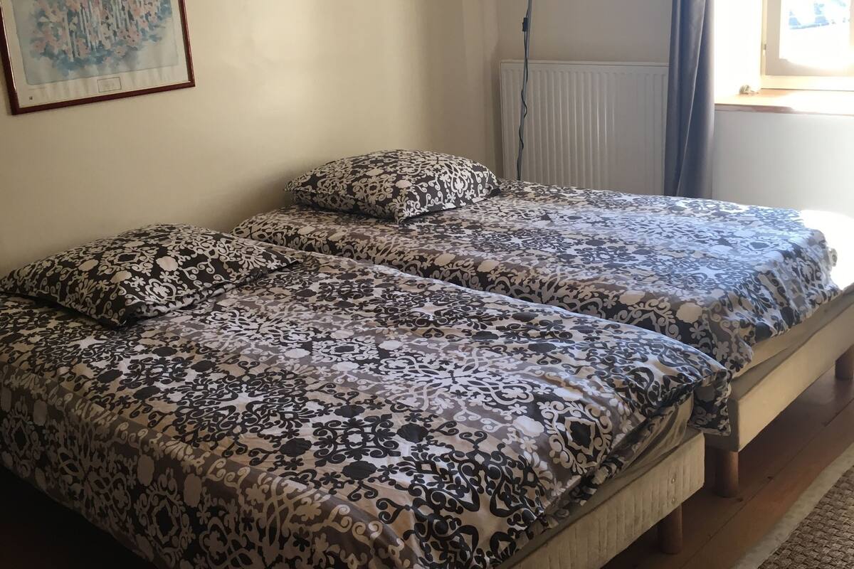 Grand Room | Individually decorated, individually furnished, iron/ironing board