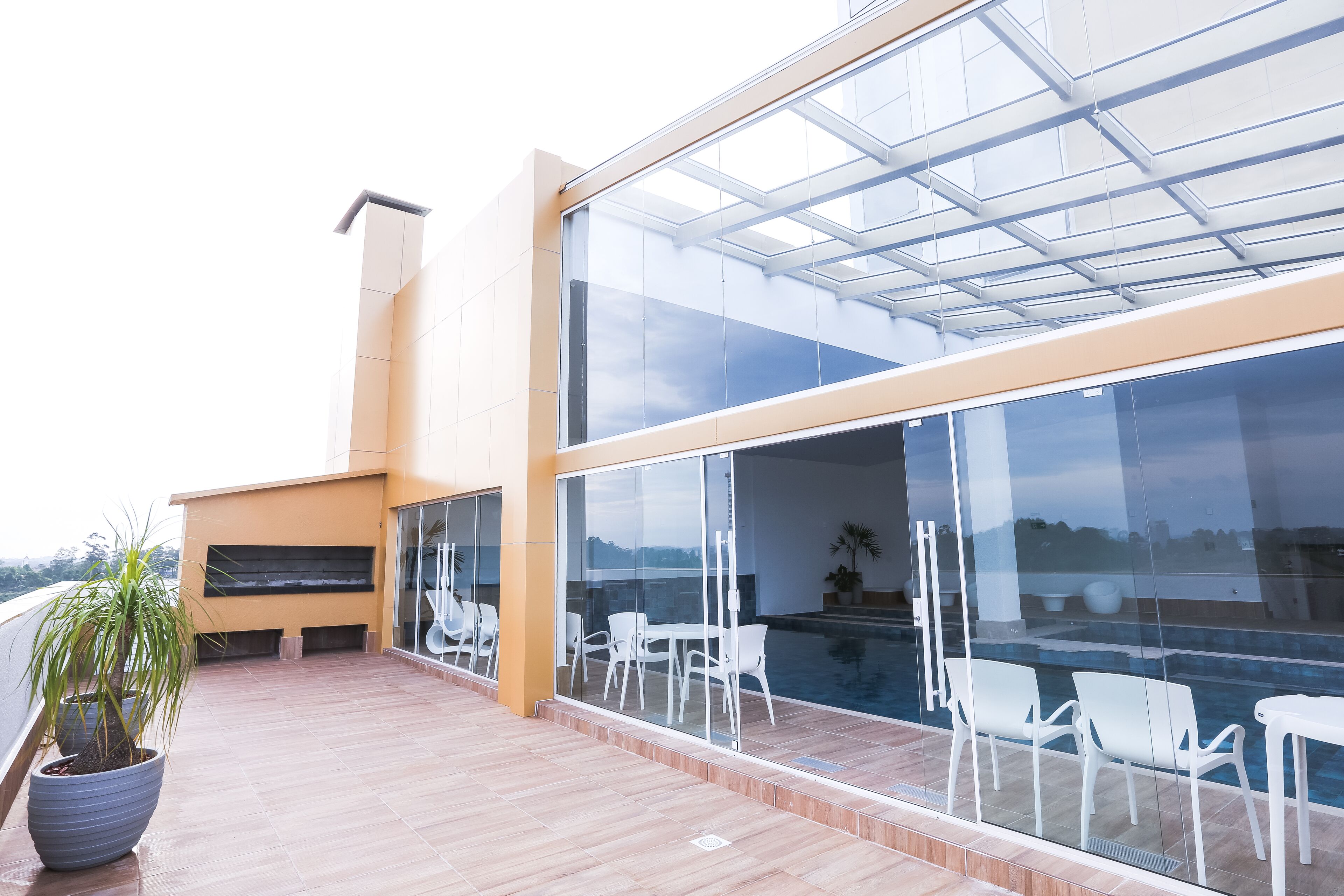 indoor pool, open 8:00 am to 10:00 pm, pool loungers