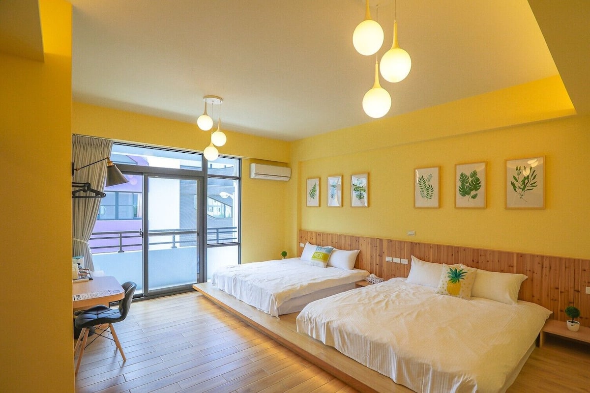 Elite Suite, 2 Queen Beds, Non Smoking | Desk, blackout curtains, soundproofing, free WiFi