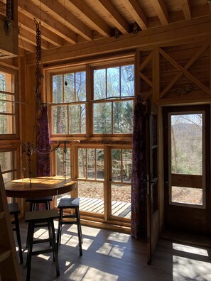 Panoramic Cabin, Multiple Beds, Mountain View, Mountainside | Living area | Fireplace - Chimo Refuges Treehouse Resort (Saint-Sauveur)