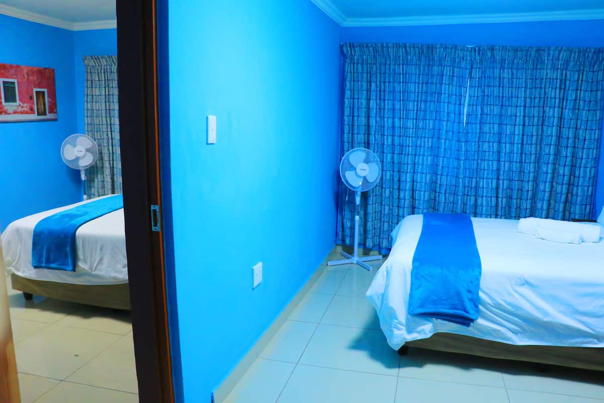 Family Double or Twin Room | Egyptian cotton sheets, down duvets, Select Comfort beds, desk