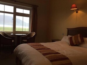 Deluxe Double Room, Sea View | In-room safe, desk, iron/ironing board, free WiFi - Achill Cliff House Hotel & Restaurant (Achill Island)