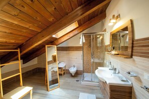 Deluxe Double Room, 1 Double Bed with Sofa bed, Non Smoking, Ocean View | Bathroom - Solaria (Amalfi)