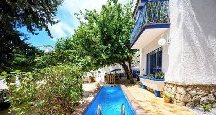 Blue Castle Guesthouse