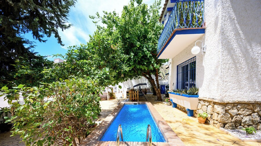 Blue Castle Guesthouse