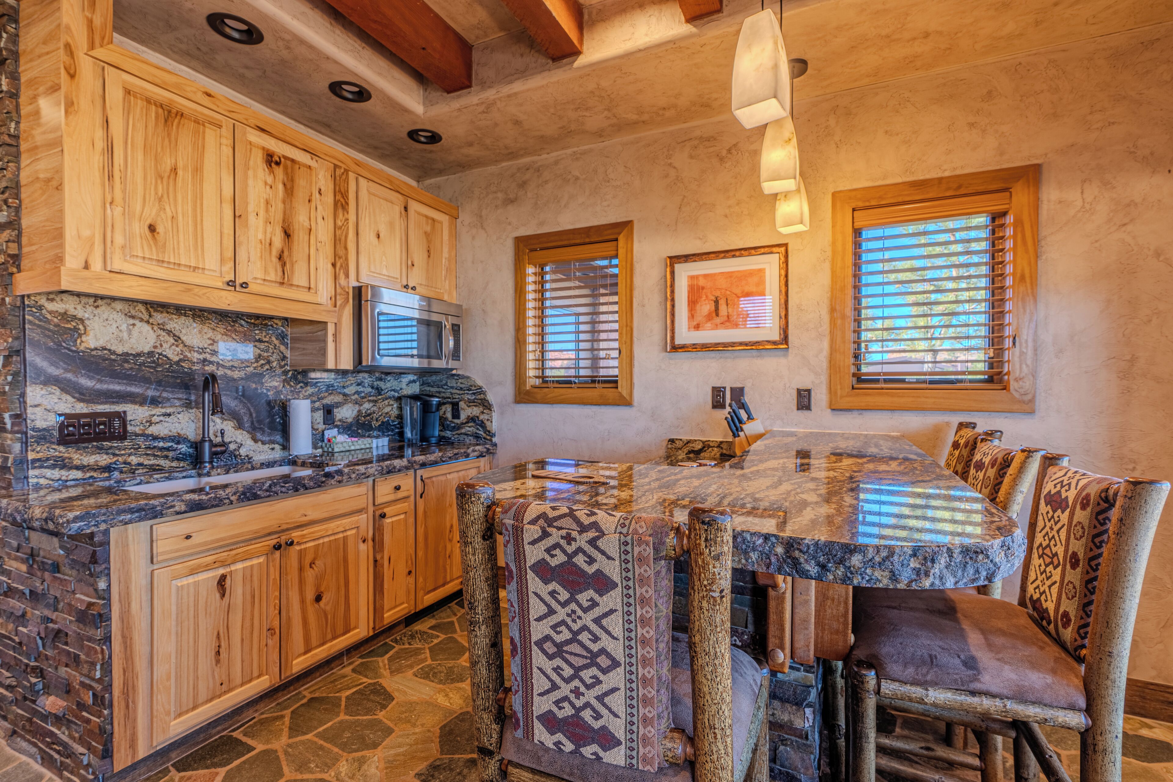 Photo - Cougar Ridge Resort