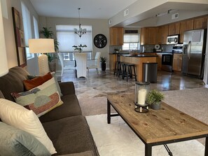 Smart TV, reproductor de DVD, oficina y impresora 