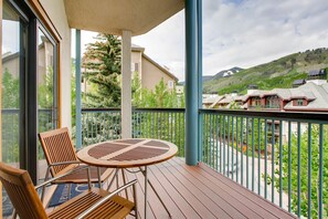 Studio, 2 Queen Beds (Centennial Studio Condo Unit 11a) | Balcony