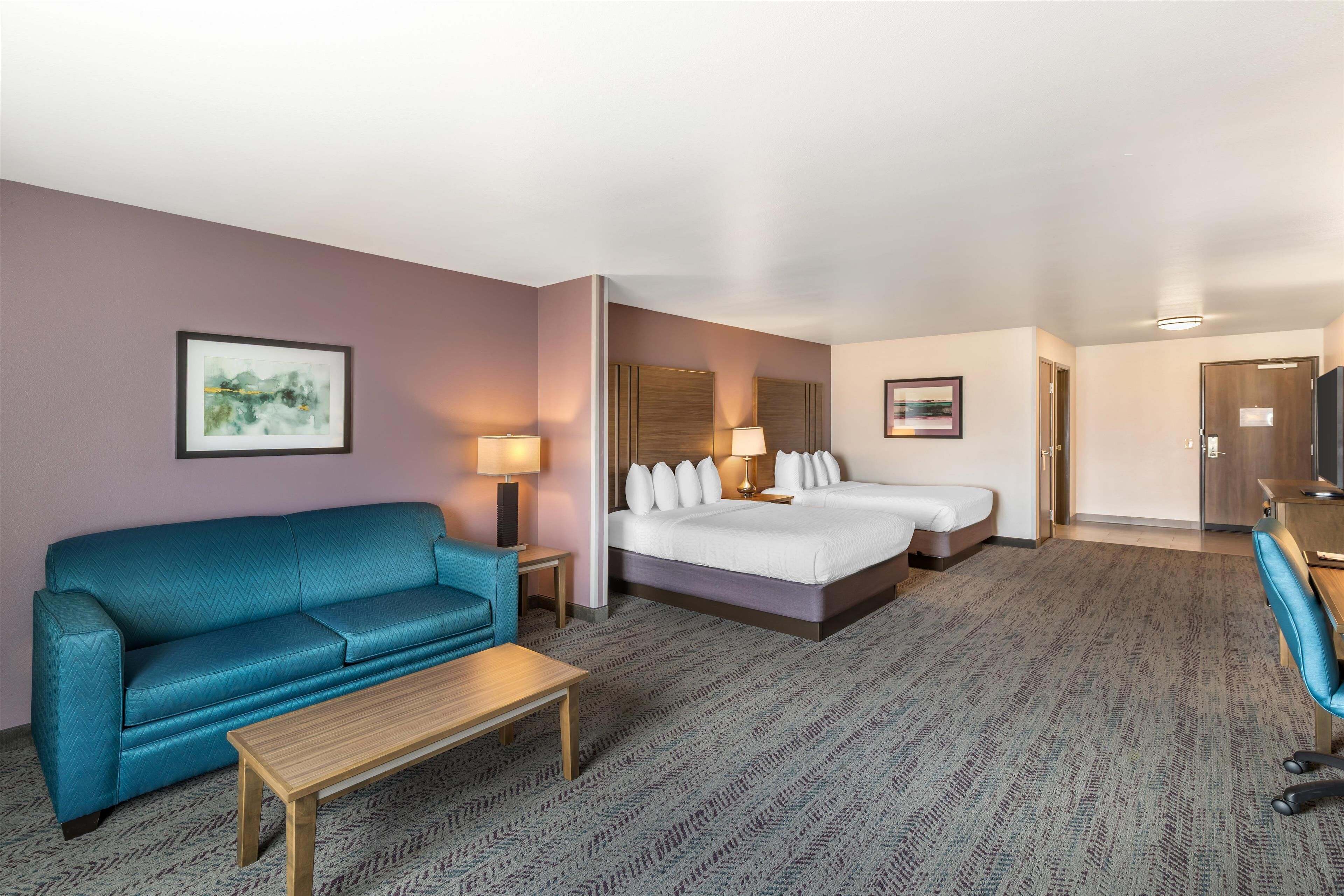 suite, 2 queen beds, non smoking, microwave | iron/ironing board, free wifi, bed sheets