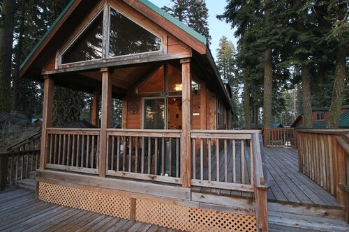 #45 The Cabins at Hyatt Lake-sleeps 4