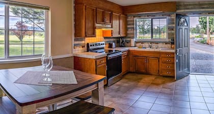 Racing Horse Guest House~free Unlimited Golf