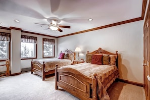 Condo, Multiple Beds (Centennial 2 Bedroom Condo unit no. 5) | 2 bedrooms