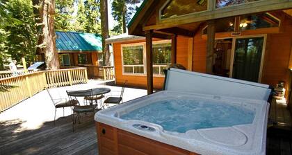 #39 The Cabins at Hyatt Lake - Sleeps 6 - Hot Tub