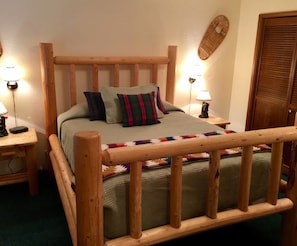 木屋 (3 Bedrooms) | 3 間臥室、免費無線上網、床單