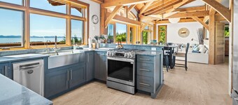 Mystic Beach Vacation Home-Oceanview modern timberframe with hot tub 