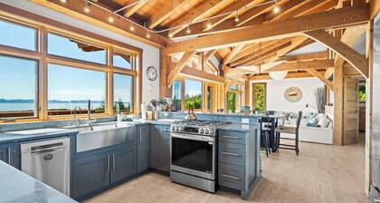 Mystic Beach Vacation Home-Oceanview modern timberframe with hot tub