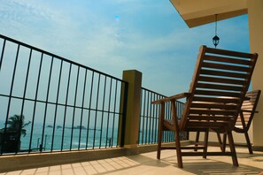 Balcony - Chaaya inn Hotel (Hikkaduwa)