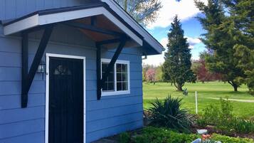 獨棟房屋 (4 Bedrooms) | 露台/庭院