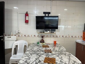 Dining - Executive Indian Muslim Bachelor's Accommodation in Al Nahda 2, Dubai. (Al Nahda 2)
