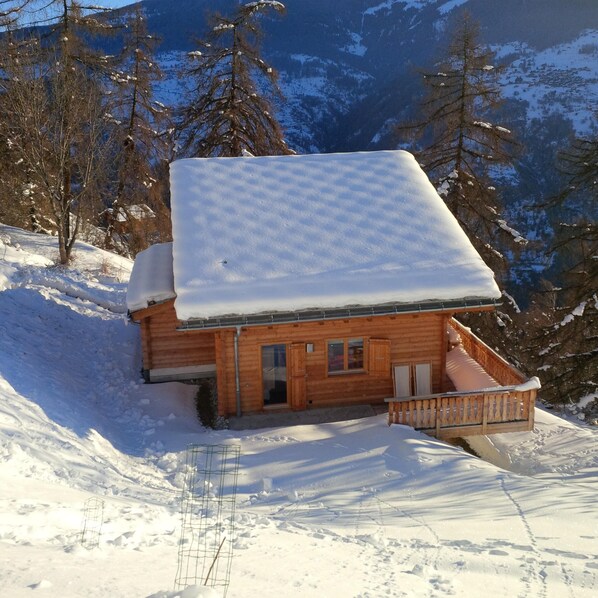 Exterior - Mountain Lodge LOULOU: luxury chalet with sauna at 250 m from the ski lift. (Hérémence)
