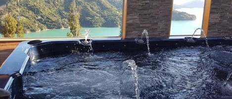 Una piscina techada