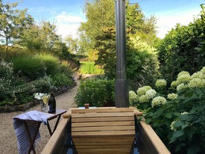 Property grounds - Boutique & dog friendly.  (Zeal Monachorum)