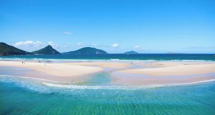The Hamptons Beach House near Dutchie's walk to Nelson Bay
