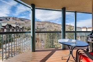 Studio, 1 King Bed (Centennial Studio Condo Unit no. 13a) | Balcony - Centennial Studio Condo Unit no. 13a (Avon)