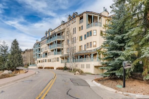 Condo, Multiple Beds (Centennial 2 Bedroom Condo unit no. 9) | Front of property