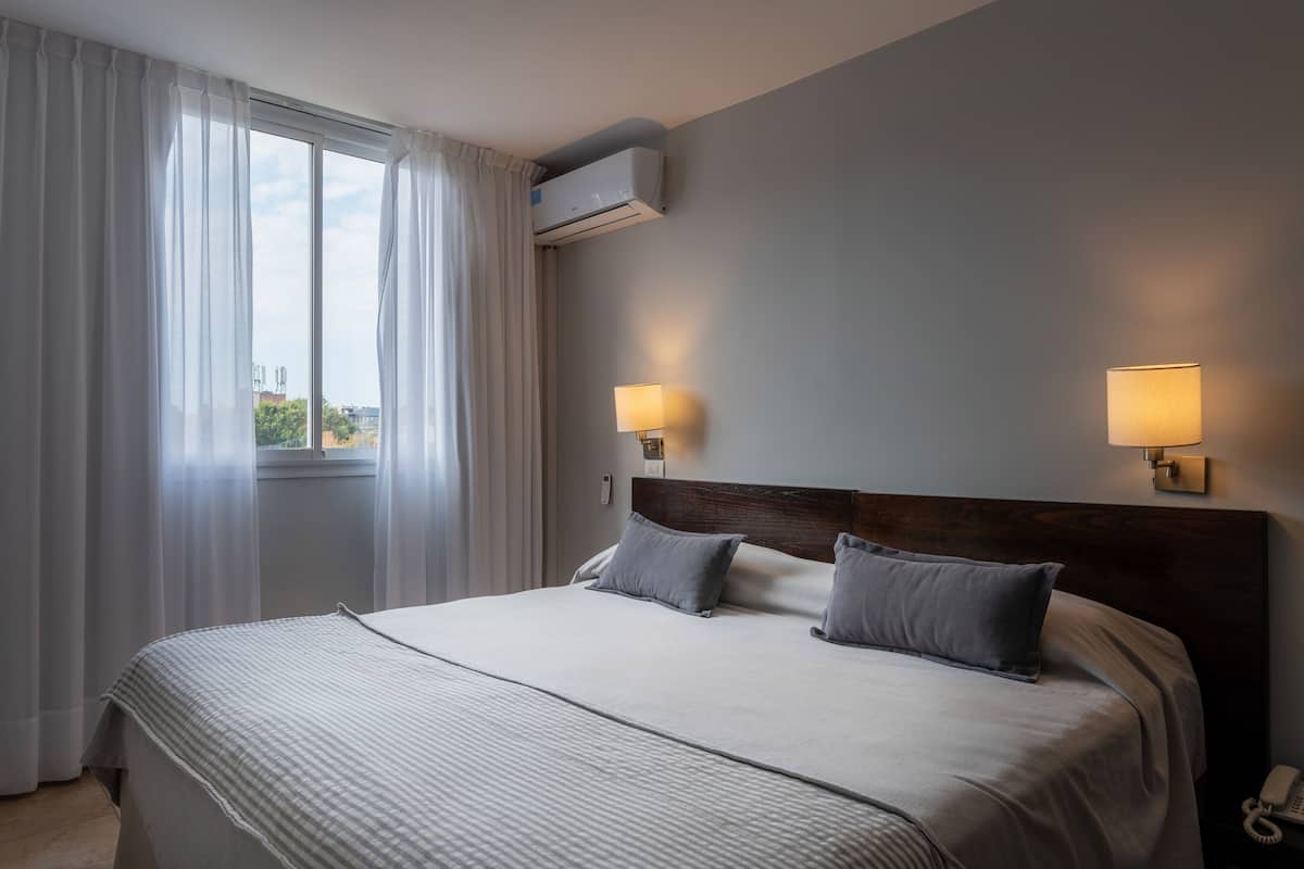 Departamento, 1 habitación, para no fumadores, baño privado | 1 habitación y ropa de cama de alta calidad