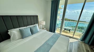 1 Schlafzimmer, Zimmersafe, Schreibtisch, Bügeleisen/Bügelbrett