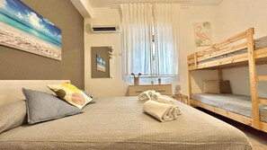 3 bedrooms, iron/ironing board, free WiFi, bed sheets