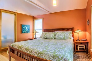 1 slaapkamer, een strijkplank/strijkijzer, gratis wifi, beddengoed