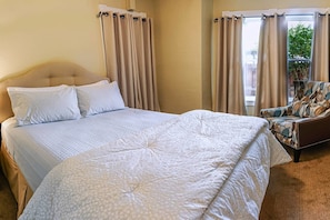 House (3 Bedrooms) | 3 bedrooms, premium bedding, iron/ironing board, free WiFi