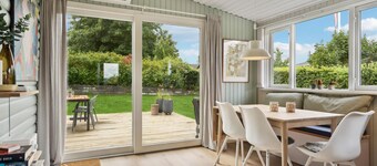 Stunning home in Børkop with kitchen