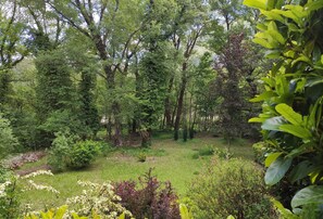 Property grounds - Haven of peace in Drôme Provencal with large garden by the river (Pierrelongue)