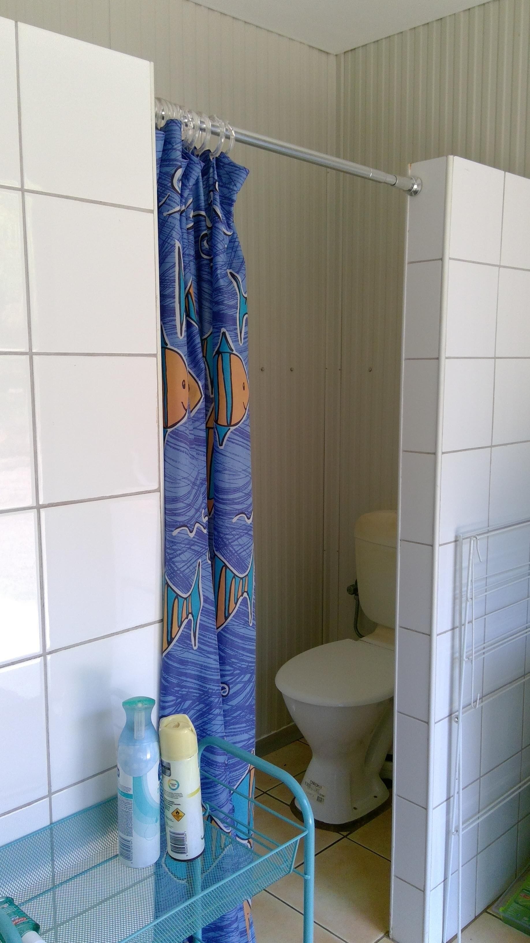 THE BEACH SHACK on the waterfront close to the Lodge of Dundee — image 7