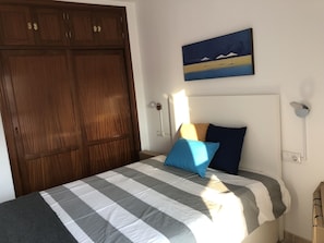 2 bedrooms