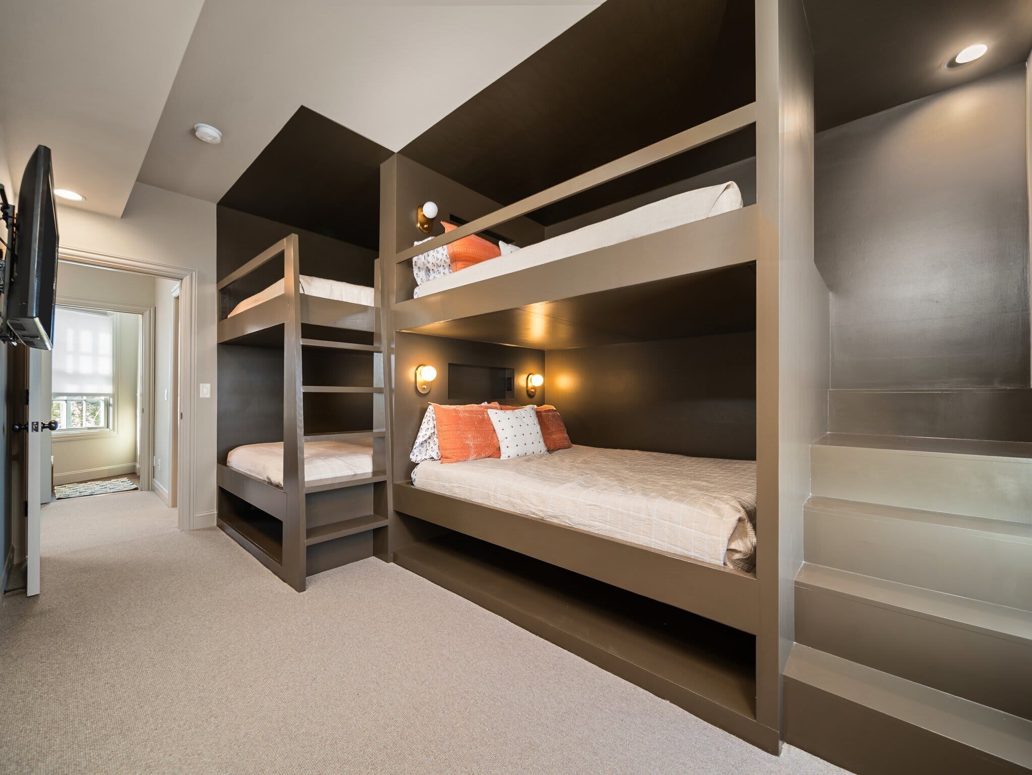 3 chambres, fer et planche à repasser, Wi-Fi, literie fournie