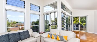 Beachside Haven - Your Perfect Oasis Home