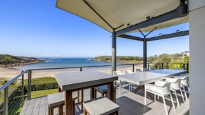 Outdoor dining - Sails on the Beachfront is the ultimate contemporary, luxurious... (Boat Harbour)