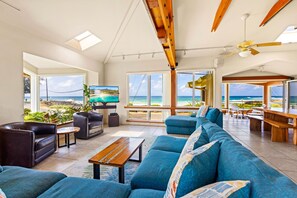 Smart TV, DVD player, books, stereo - LOCATION! LOCATION! LOCATION! Extra Special Rate 
1/7/26 - 1/13,  1,795 per nite (Koloa)