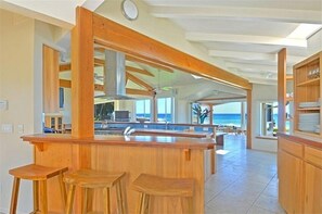 Bar (on property) - LOCATION! LOCATION! LOCATION! Extra Special Rate 
1/7/26 - 1/13,  1,795 per nite (Koloa)